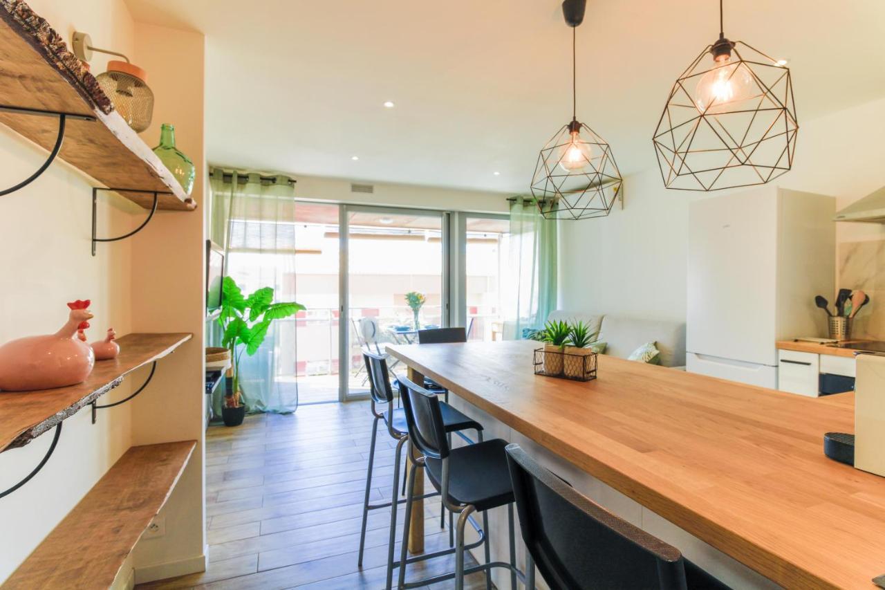 Select'Sohome - Appartement Renove Au Coeur Du Centre-Ville Du Lavandou - A Proximite Des Plages Et Commerces - Gaia 勒拉旺杜 外观 照片