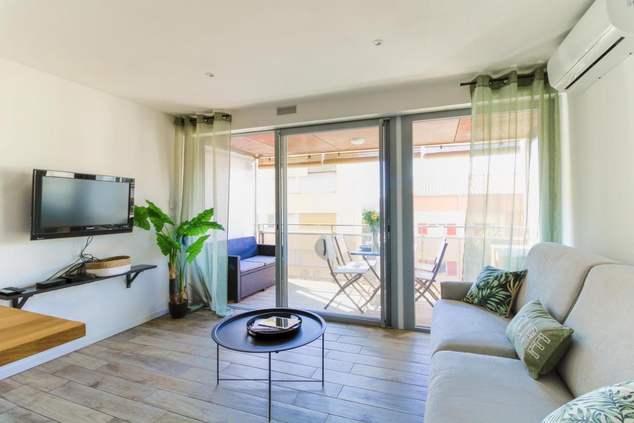 Select'Sohome - Appartement Renove Au Coeur Du Centre-Ville Du Lavandou - A Proximite Des Plages Et Commerces - Gaia 勒拉旺杜 外观 照片